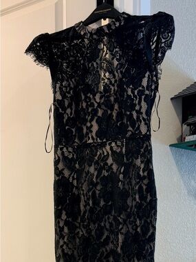 Black Floral Lace Evening Dress